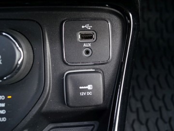 Jeep Compass II 2.0 MultiJet 4x4 MT6 140 KM &ndash; Kolejny w rodzinie